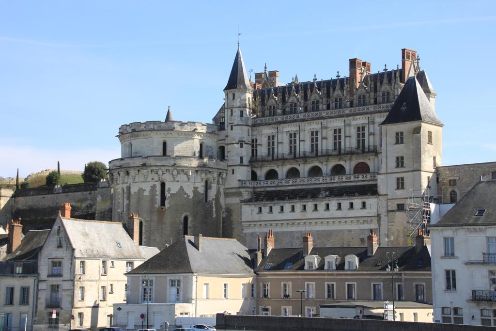 Sur Les Toits D'Amboise Apartment Exterior photo