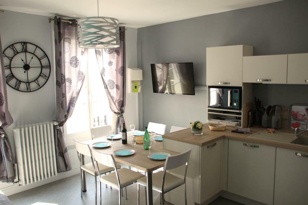 Sur Les Toits D'Amboise Apartment Exterior photo